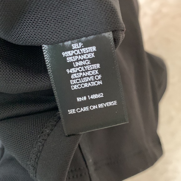 ❌SOLD❌TORRID BLACK SCUBA KNIT & MESH BODYCON DRESS - Picture 13 of 14